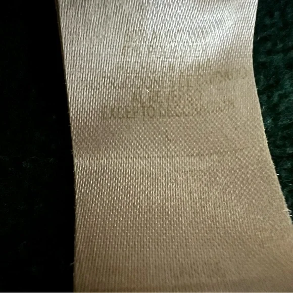 MC Sportswear My Grandkids Are Tied to My Heart Sweatshirt | Women’s Size Large - Picture 4 of 7